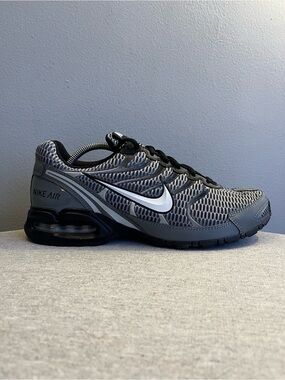 Nike Air Max Torch 4 Cool Grey White Black Athletic Men Shoes Size 10 343846-012